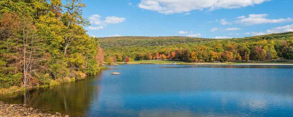 Beautiful scenic photo of a lake and trees at Cumberland Valley